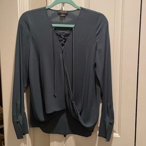 Trouvé top 1/2 tie up - drape style size Small